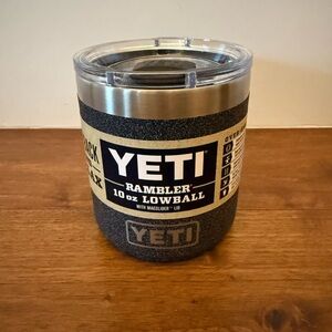 YETI Rambler 10 oz Lowball in Textured Black